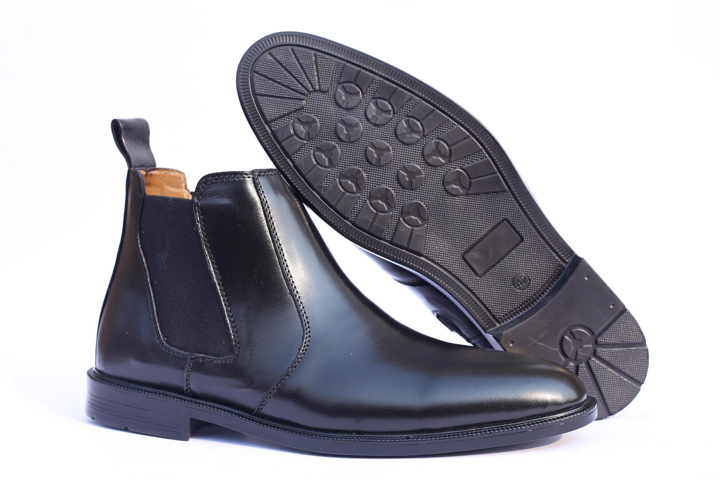 Premium Leather Chelsea Boots – Men’s Classic Slip-On